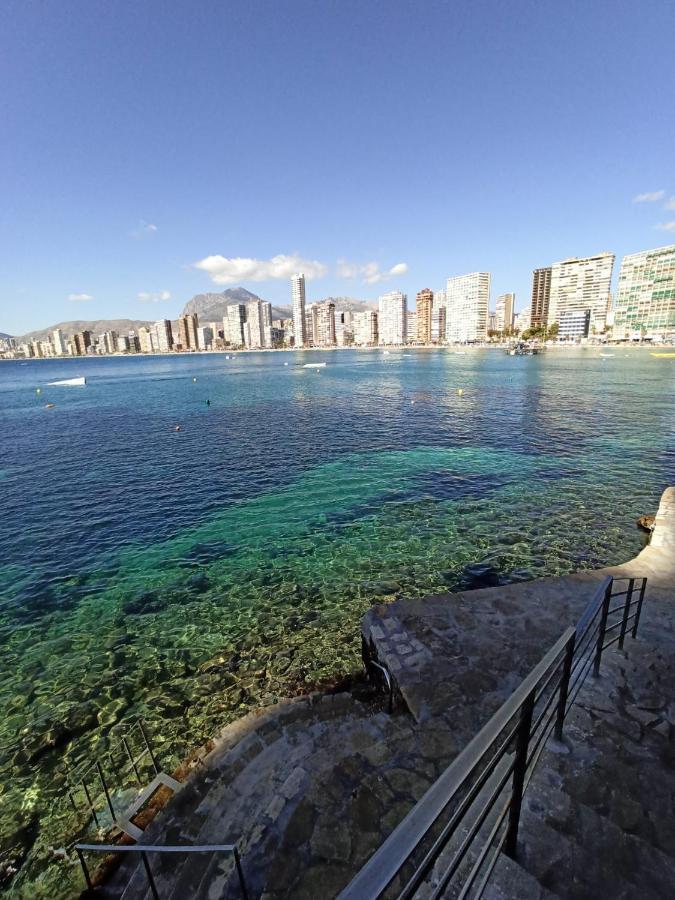 Estudio Primera Linea Con Acceso Privado Al Mar Benidorm Exteriér fotografie