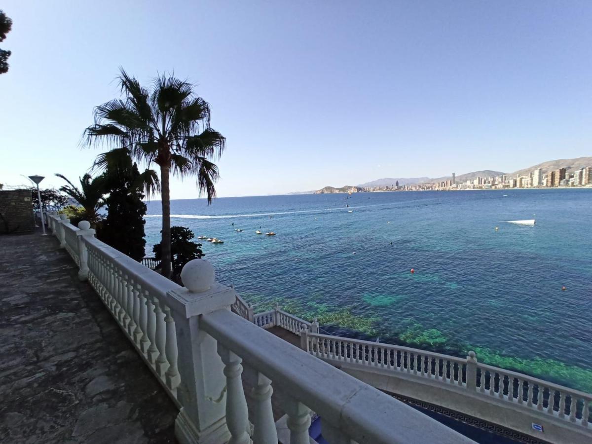 Estudio Primera Linea Con Acceso Privado Al Mar Benidorm Exteriér fotografie