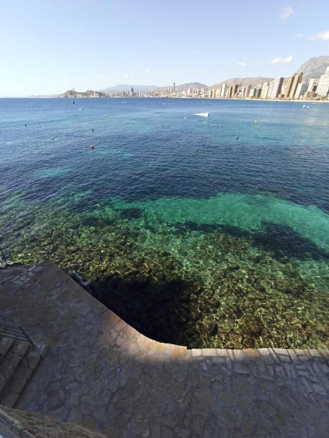 Estudio Primera Linea Con Acceso Privado Al Mar Benidorm Exteriér fotografie